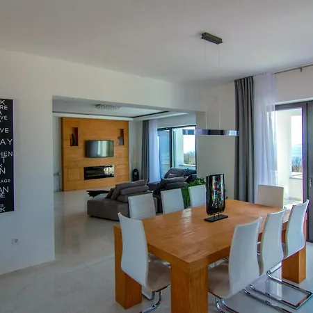 Apartman Flora